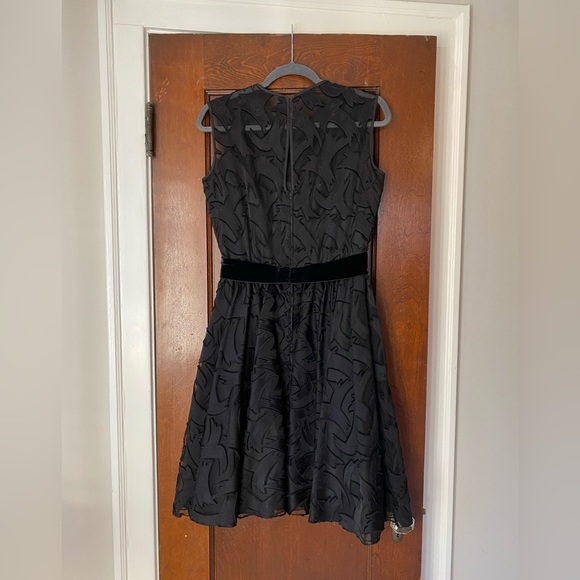 Vintage Hollywood Glamour Midi Gown - Picture 9 of 10